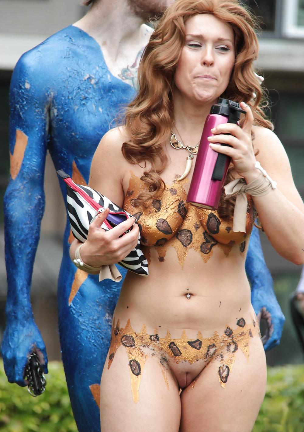 25P Out door & Public & Upskirt 