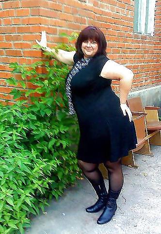 22P Big woman