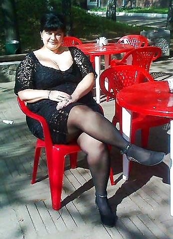 22P Big woman