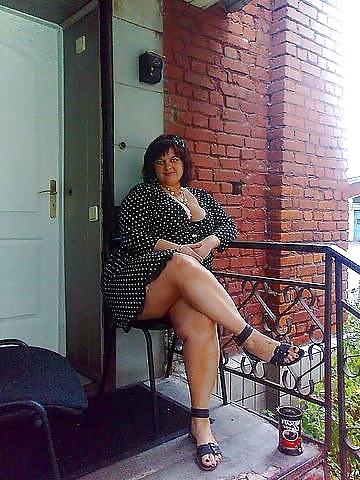 22P Big woman