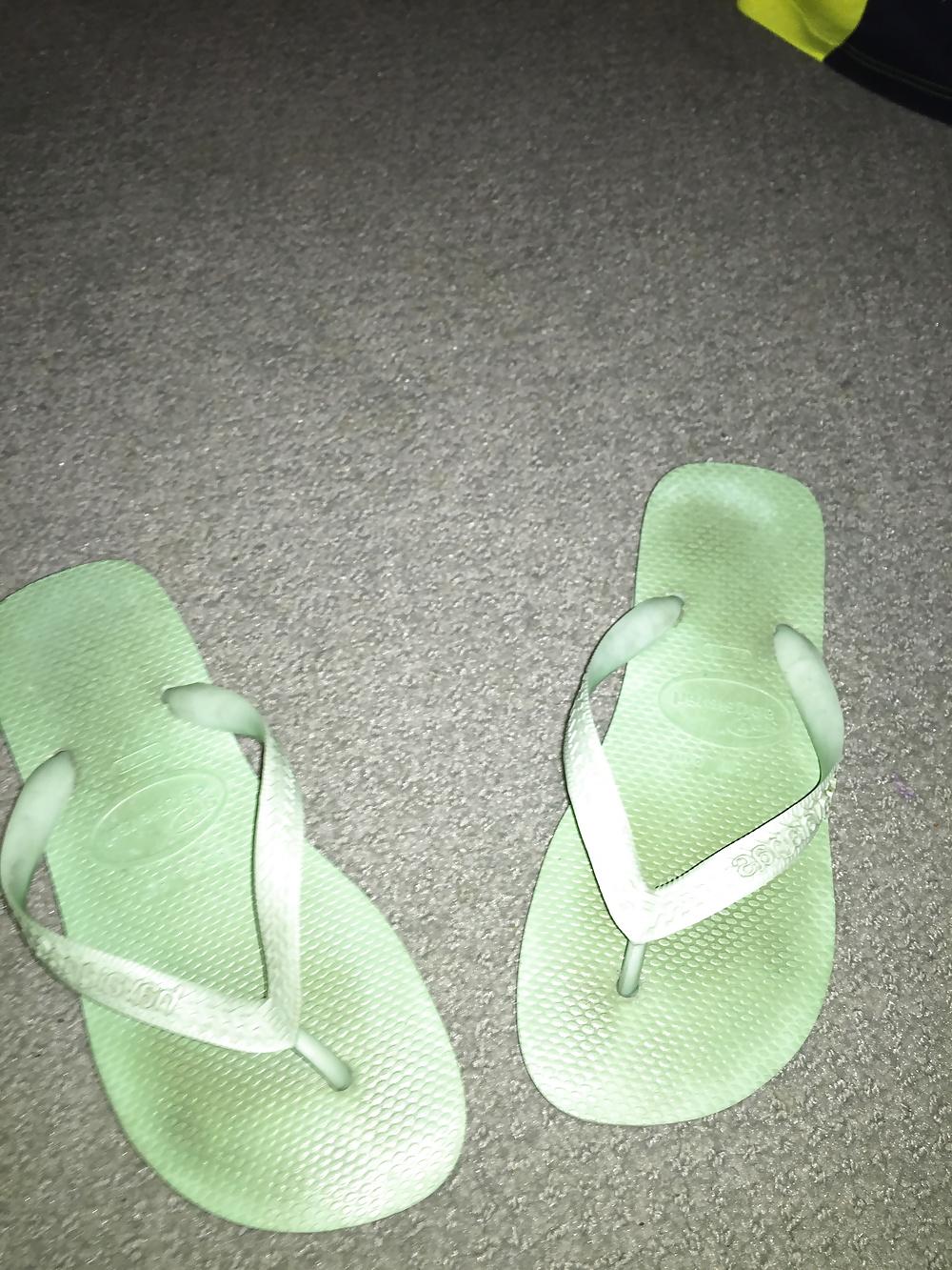 7P 20 Y.O SEXY aussie girls shoes i worship