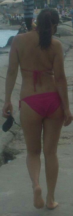 25P Spy sexy teens ass, bikiny pool and beach romanian