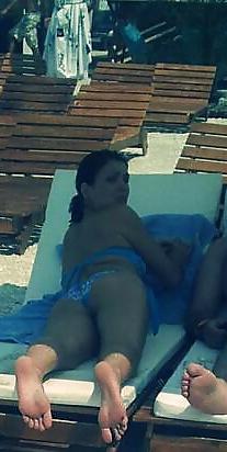 25P Spy sexy teens ass, bikiny pool and beach romanian