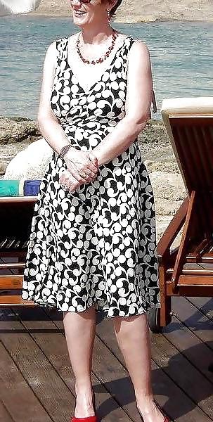 8P Alison 49 yr old slut who loves big cock and cum