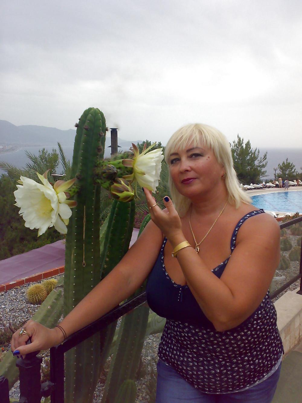 25P Busty Russian Woman 2007
