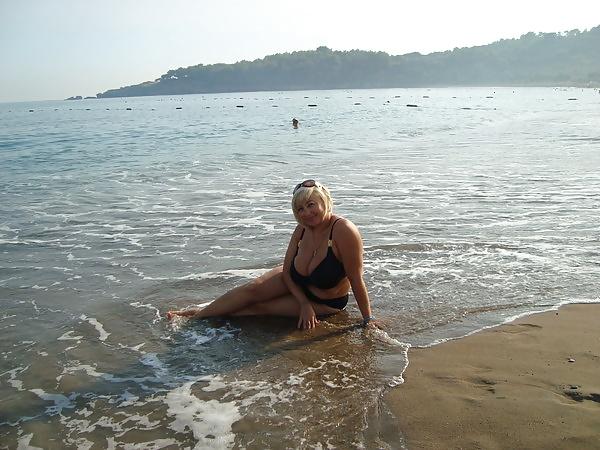 25P Busty Russian Woman 2007