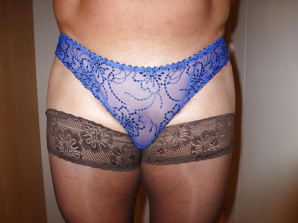 22P Love cock in womens pants