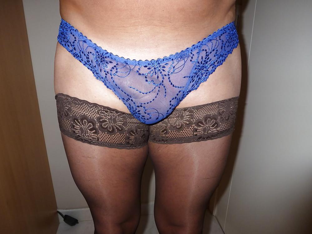 22P Love cock in womens pants