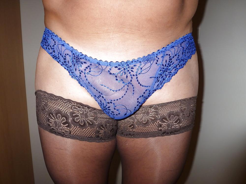 22P Love cock in womens pants