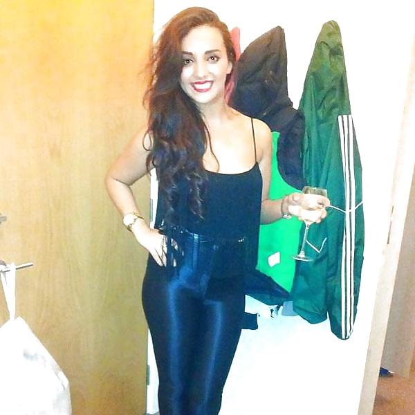 25P Sluts in tight pants! 16
