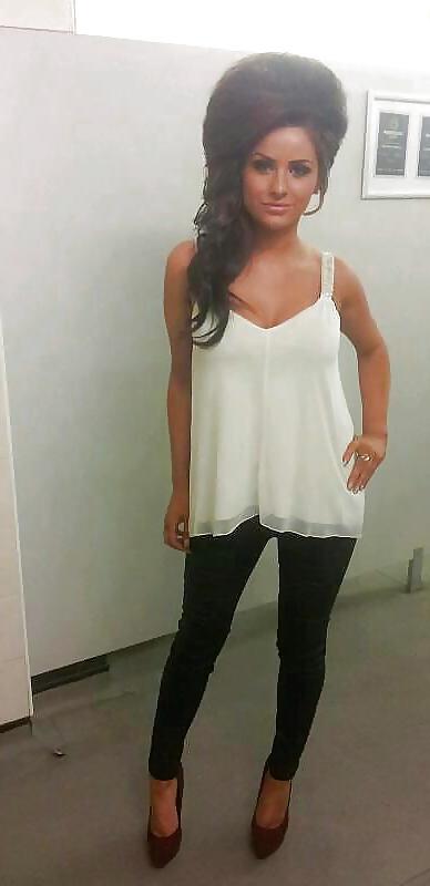 25P Sluts in tight pants! 16