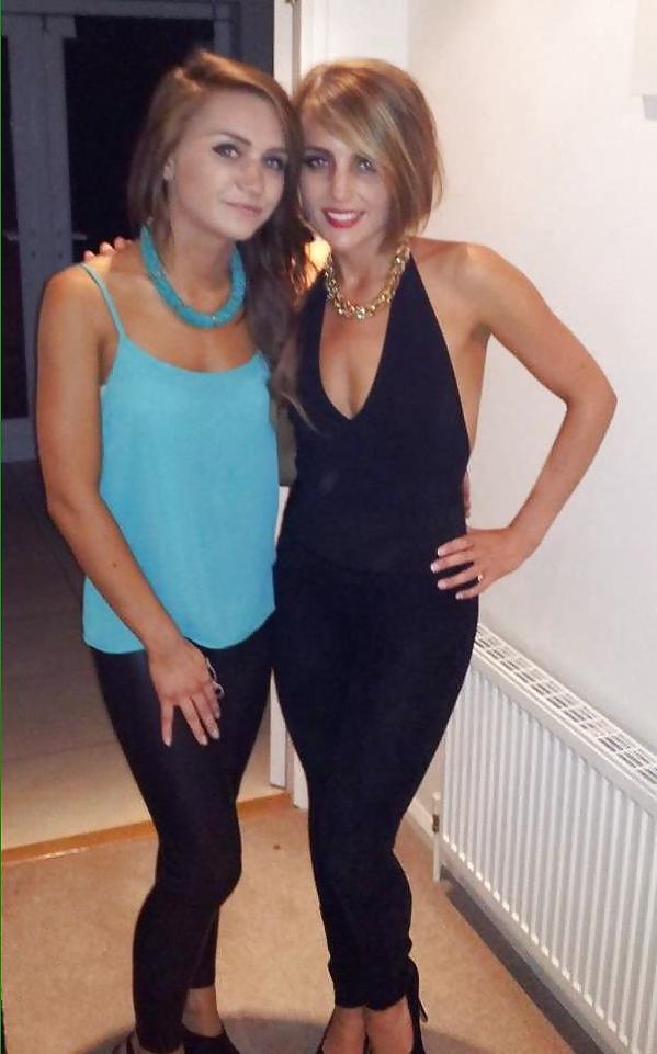 25P Sluts in tight pants! 16