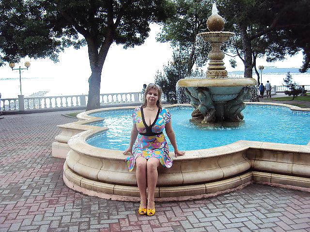 10P Busty Russian Woman 2016