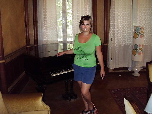 10P Busty Russian Woman 2016