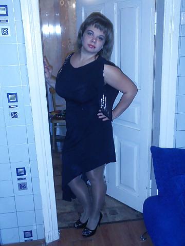 10P Busty Russian Woman 2016