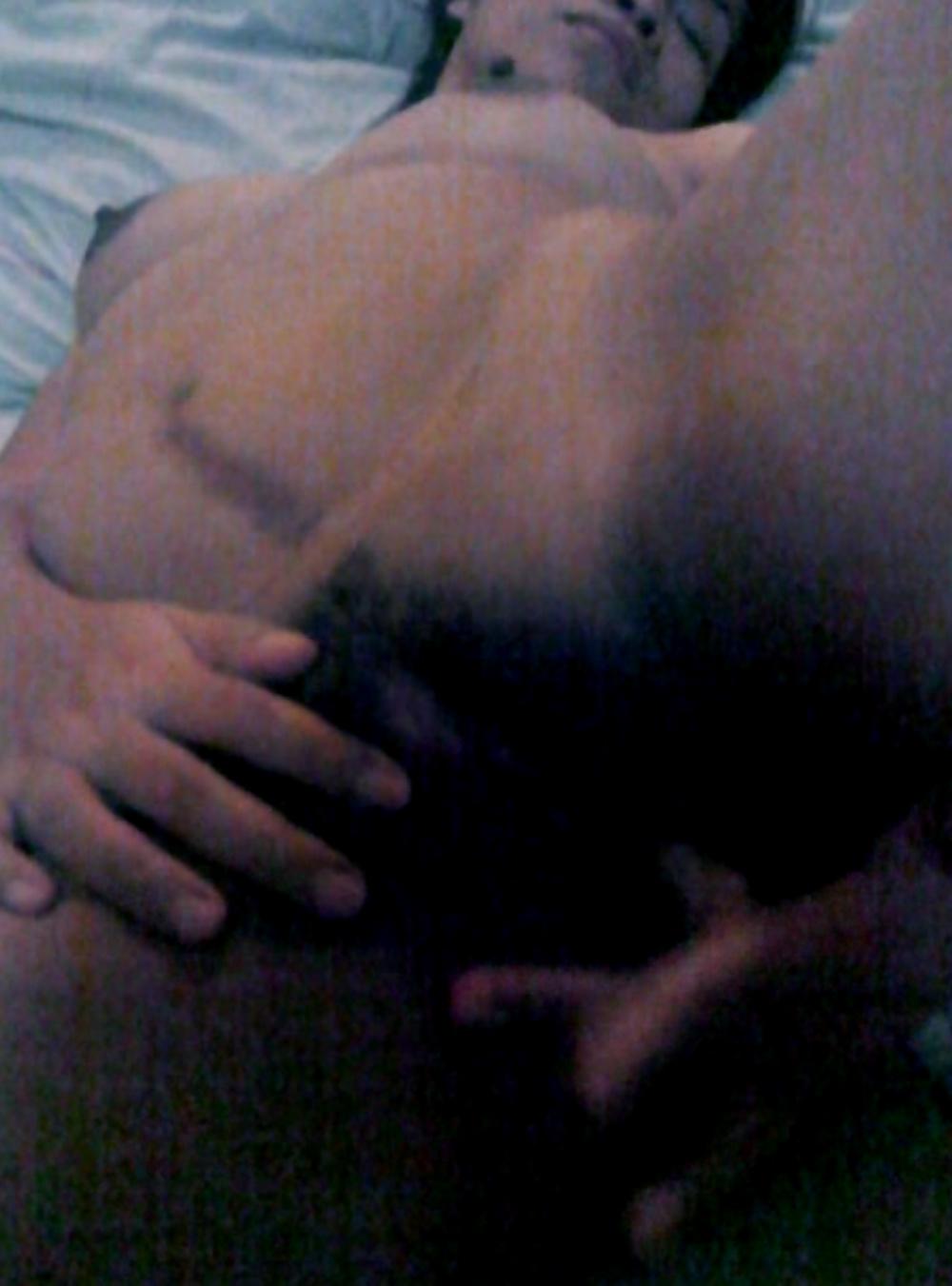 4P Horny pinay milf