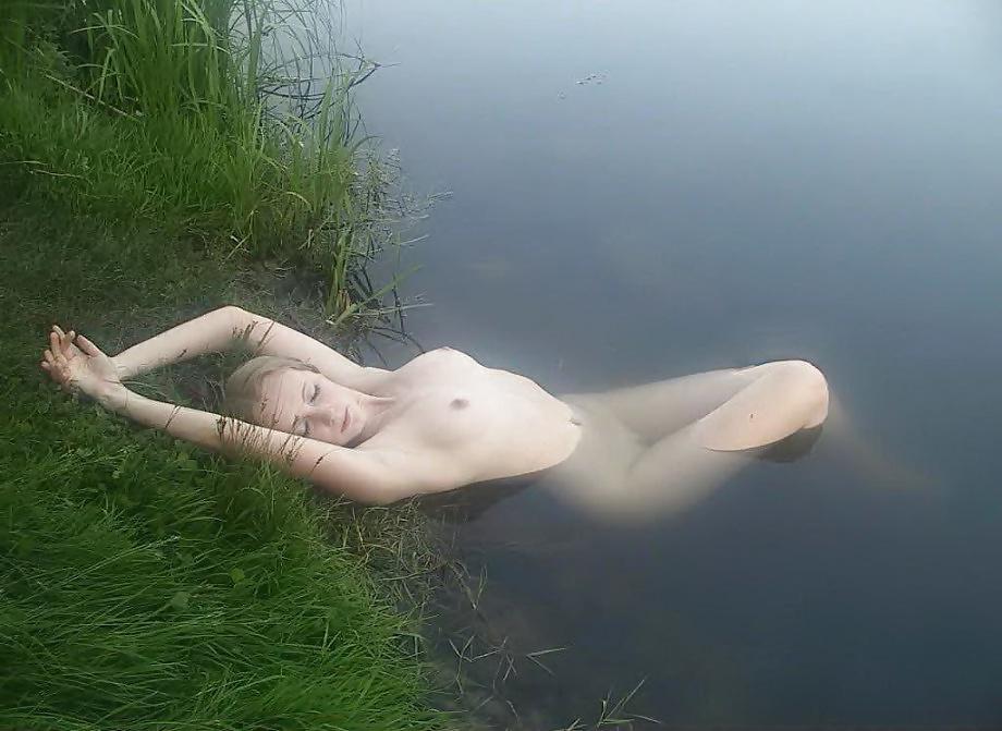 25P Hot mermaids and beach bunnies +more outdoor CXVII