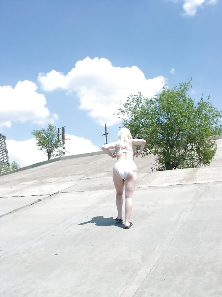 10P I'm flashing in white panties outdoor!