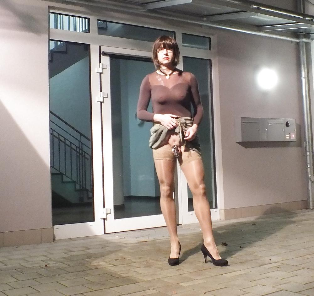 5P Nylon Pantyhose Flash with chastity Outdoor Hannover