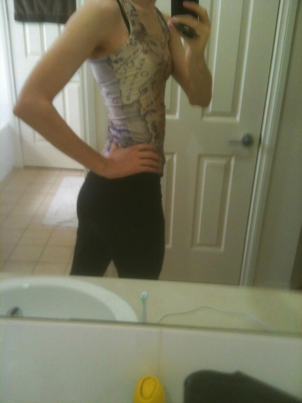 4P Yoga pants and Middle Earth