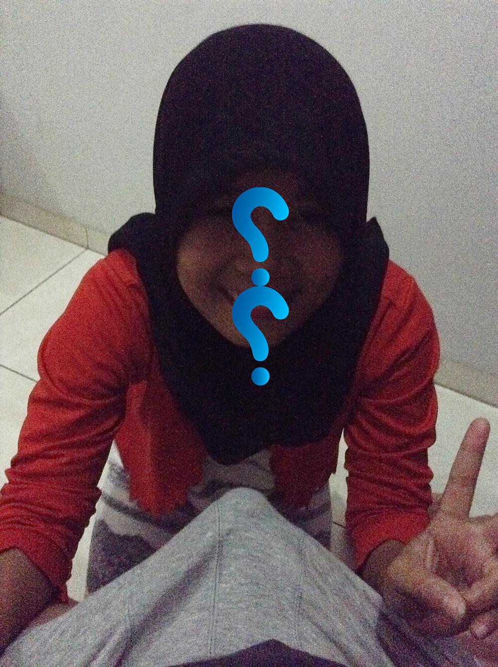 5P Secret Jilbab