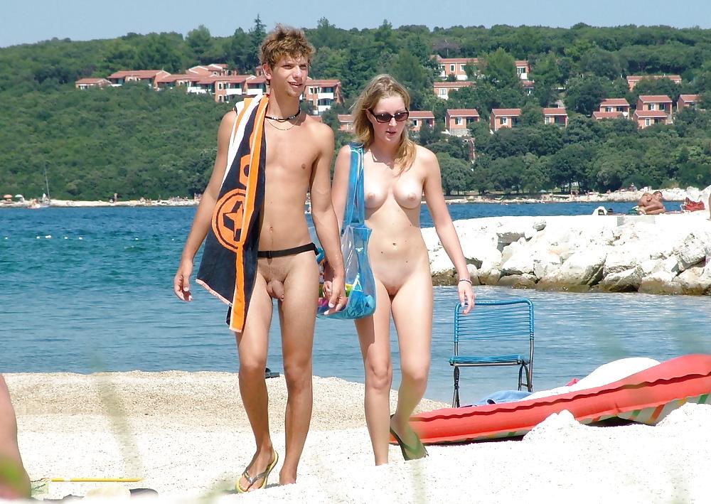 25P Beach voyeur #2