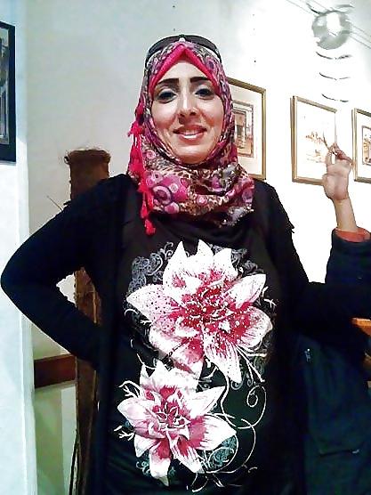 13P Divorced egyption woman