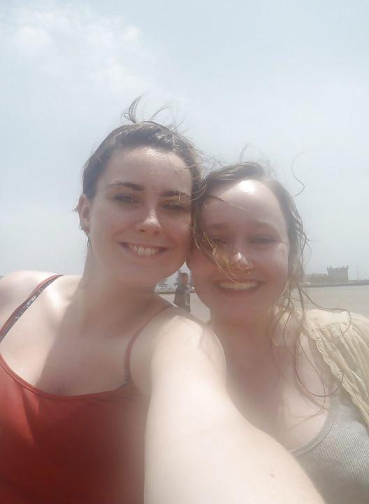 20P Beach Holiday Fun