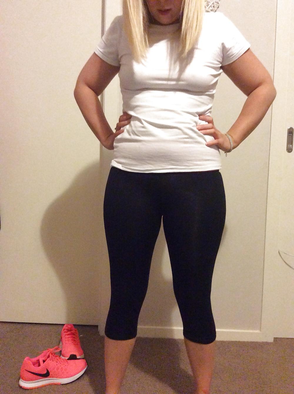 4P Wife yoga