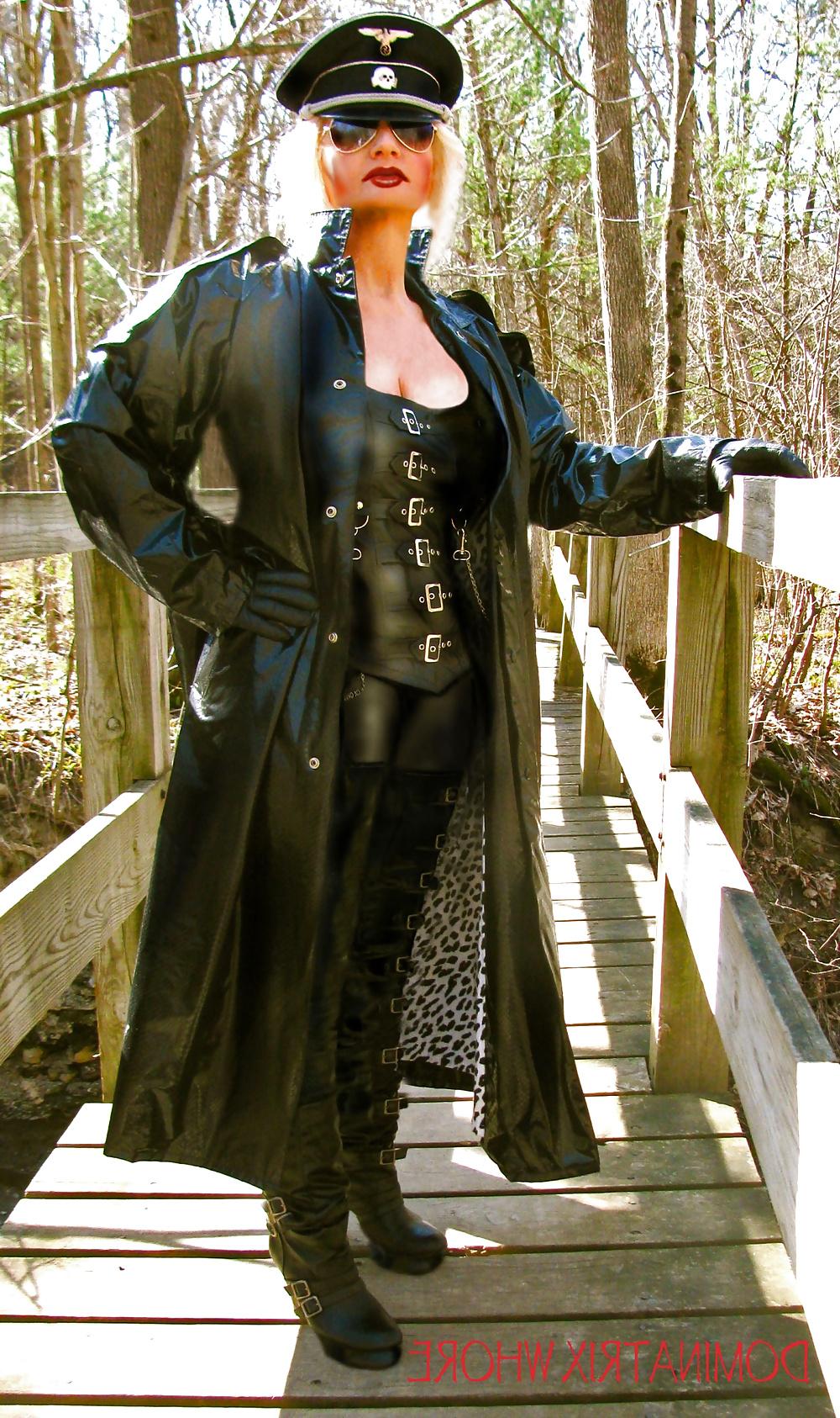 15P How i want  like wear leather and pvc upload helle
