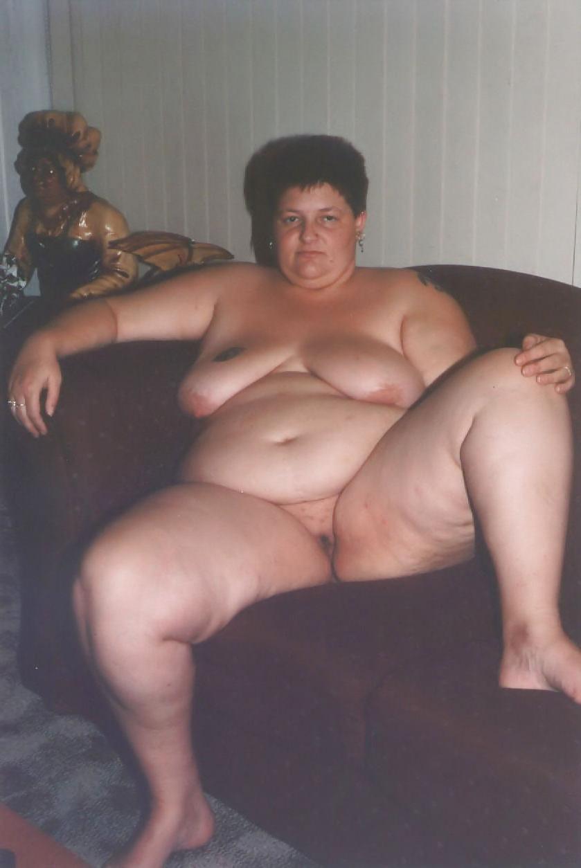 15P Dutch BBW Woman
