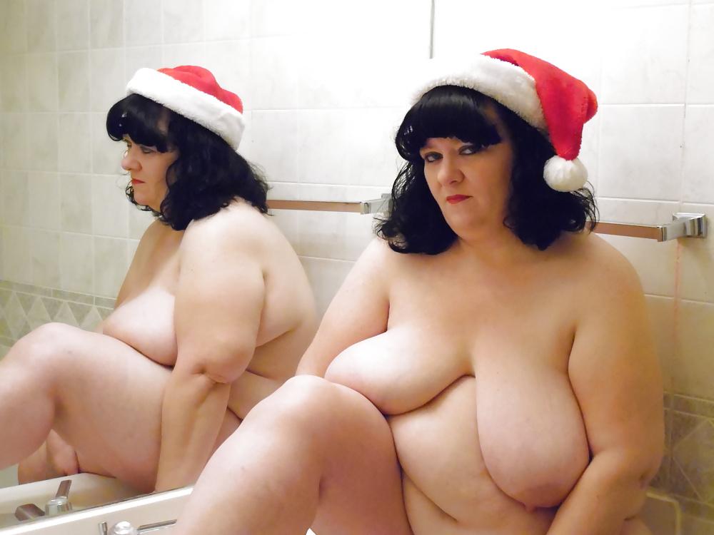 25P Mrs. MILF Slut Showing off T&A Again....Merry Xmas