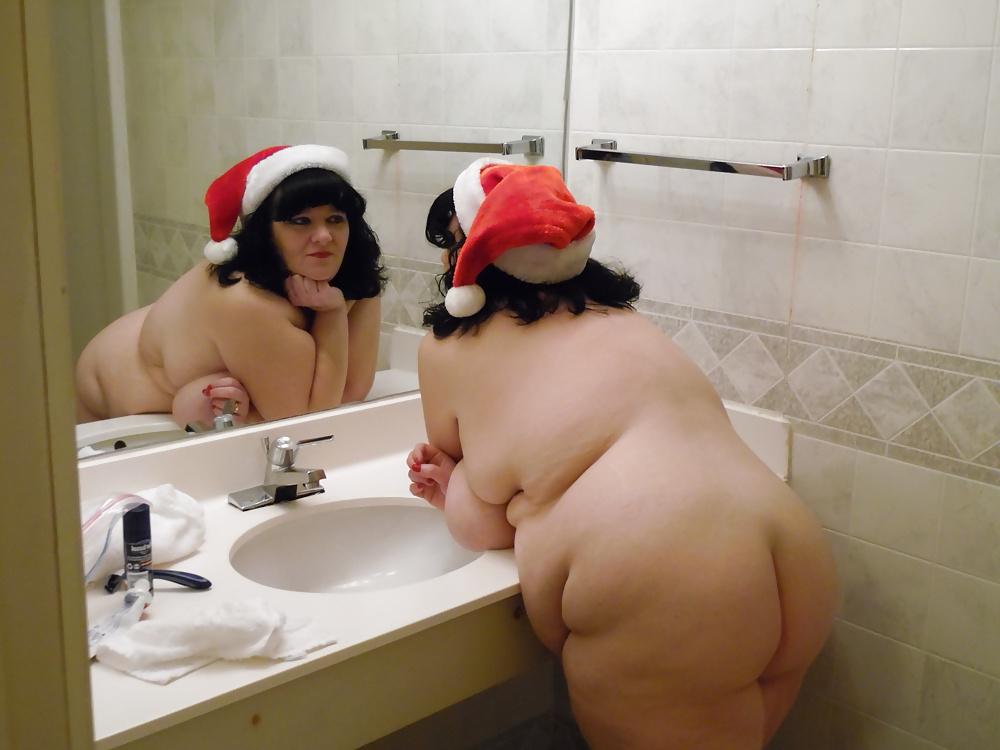 25P Mrs. MILF Slut Showing off T&A Again....Merry Xmas