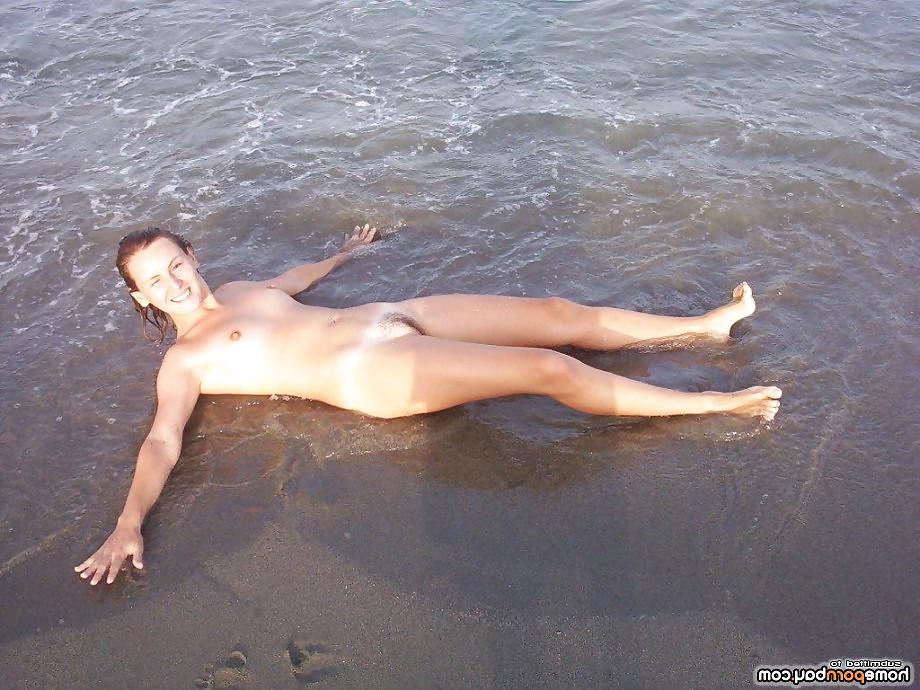 25P Nudist beach rules