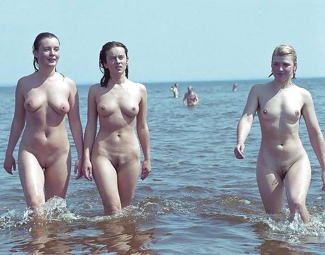 25P Beach Cuties 4