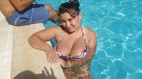 16P Busty Russian Woman 2045