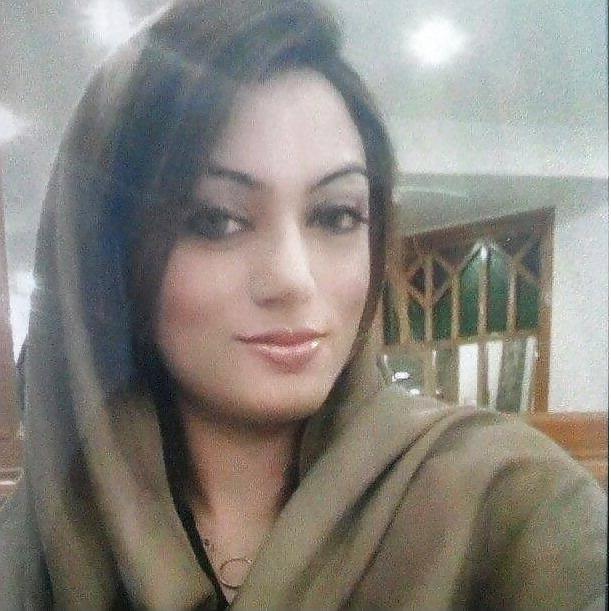 25P A FACE that will MAKE YOU CUM IN YOUR PANTS 3