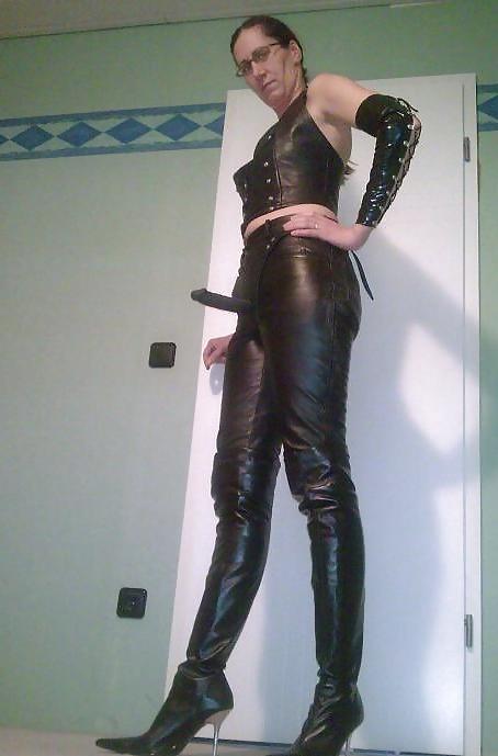 9P Leather, leather ,leather upload helle