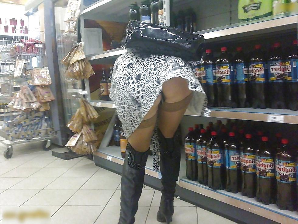 25P Out shopping flashing Stockings.