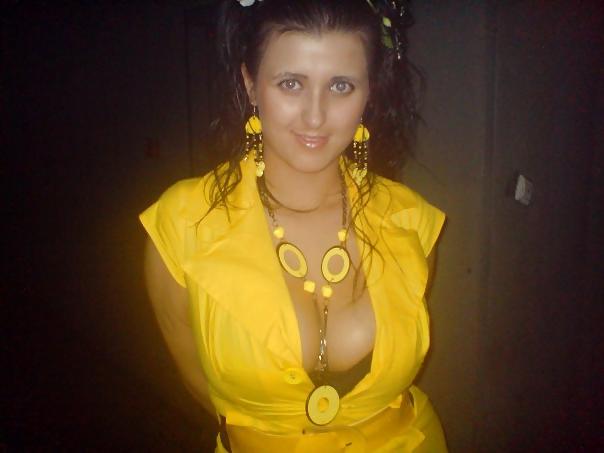 15P Busty Russian Woman 2061