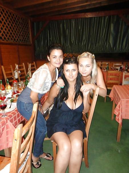 15P Busty Russian Woman 2061