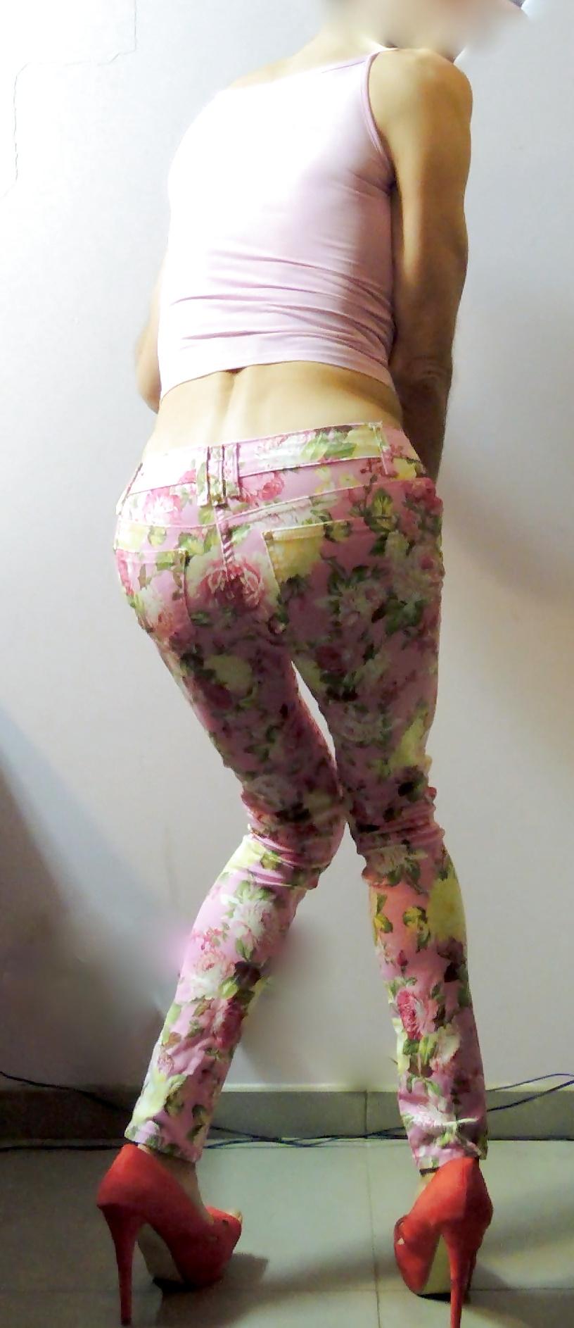10P New tight pants