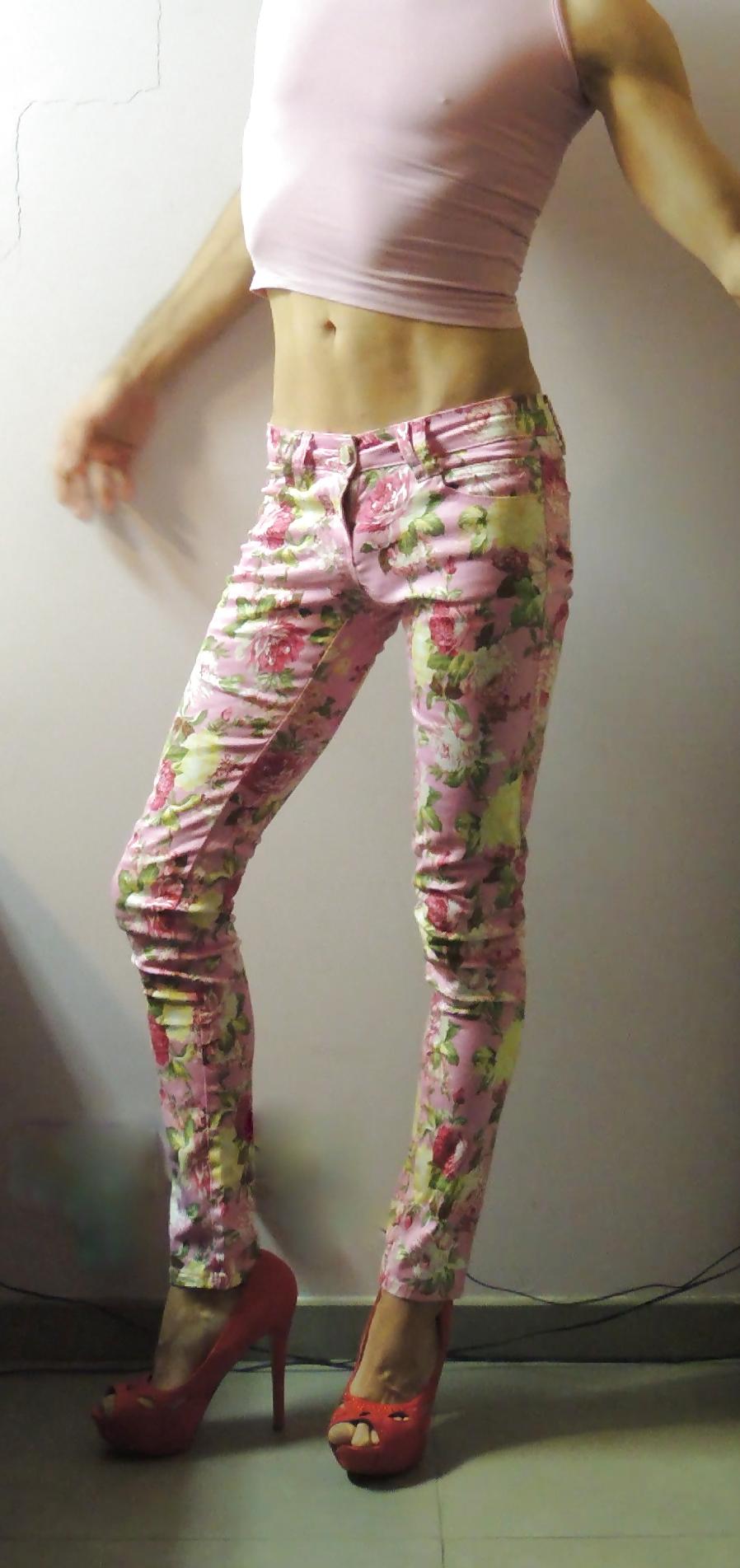 10P New tight pants