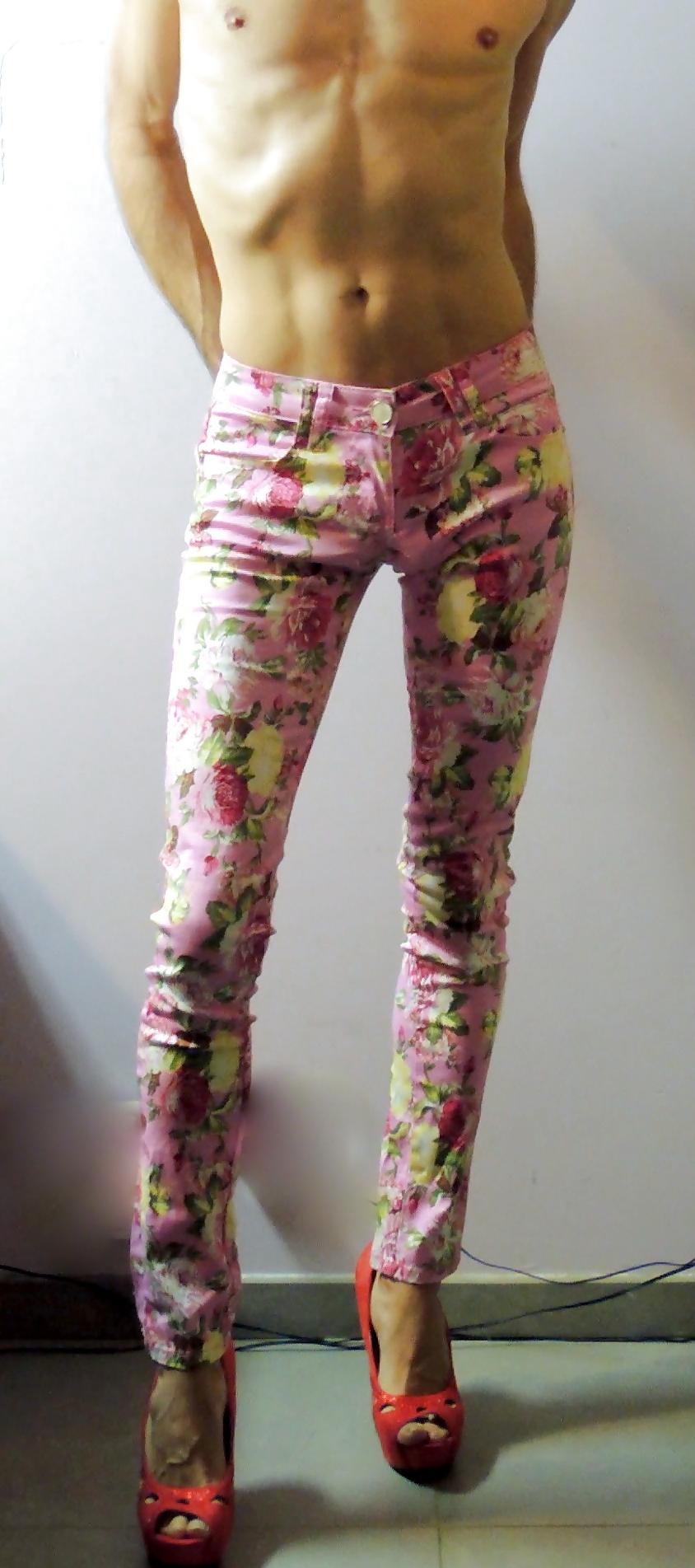 10P New tight pants