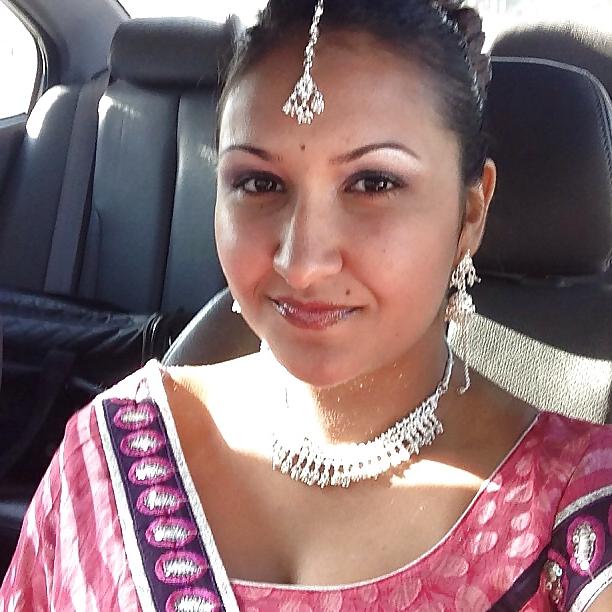 7P Indian NRI MILF Aunty Teasing No Nude