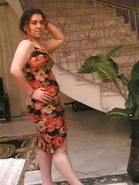 25P Arab Girls 16