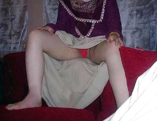 25P Arab Girls 16