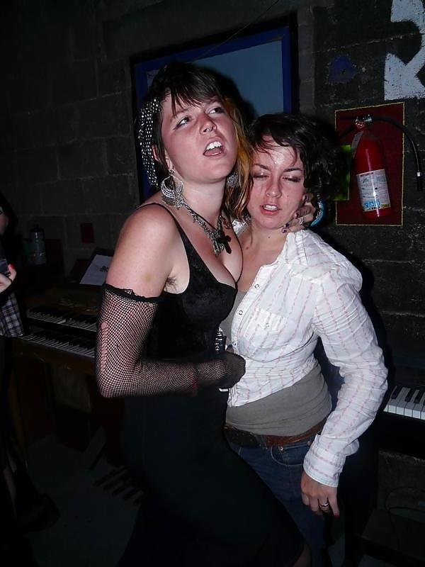 9P Hairy armpits