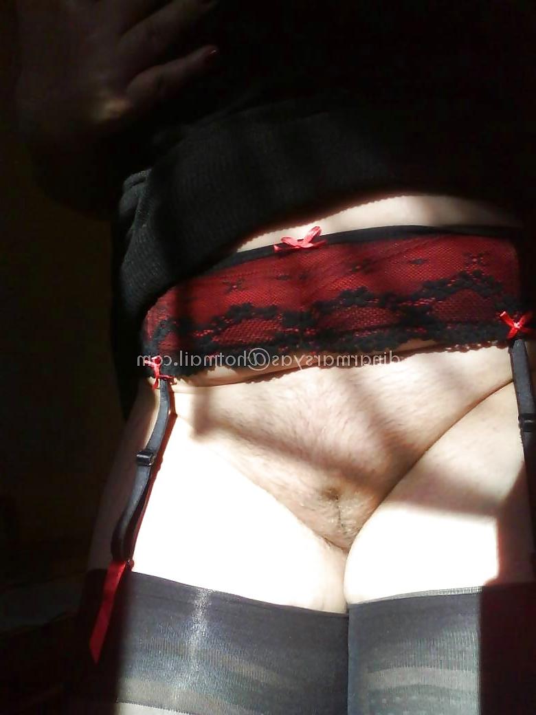 25P Fantastic Woman - Fetish Lady