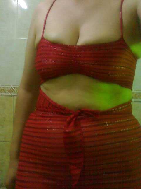 25P Arab Girls 18